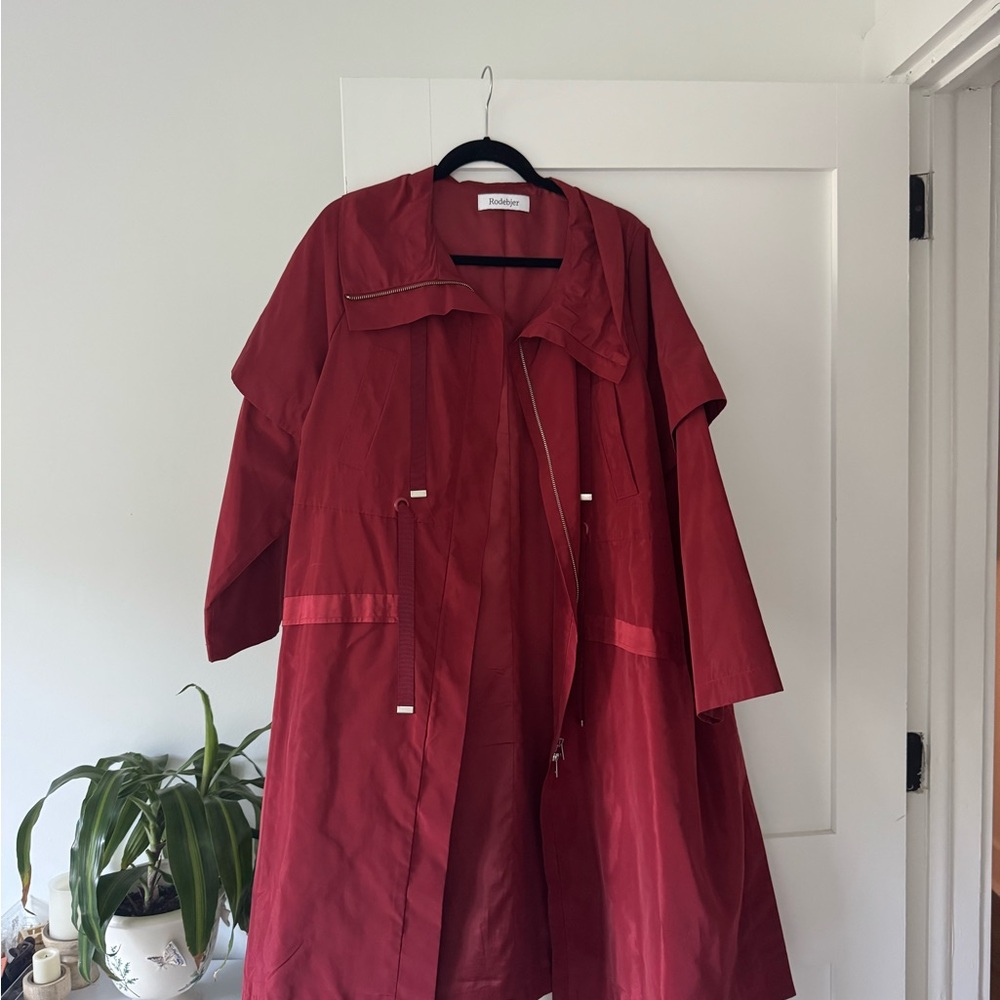 Rodebjer Red Windbreaker Jacket - image 1